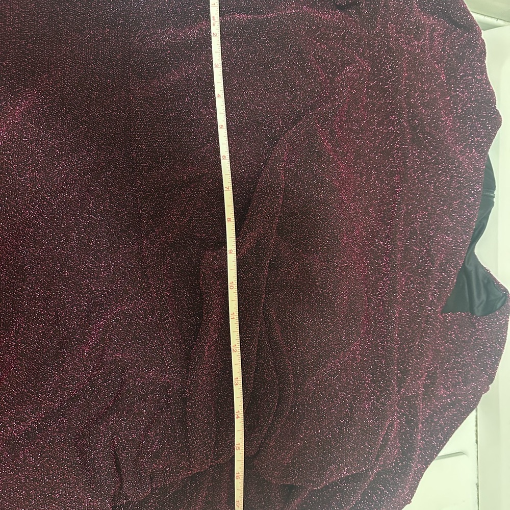 Long sleeve dress. - Picture 10 of 10